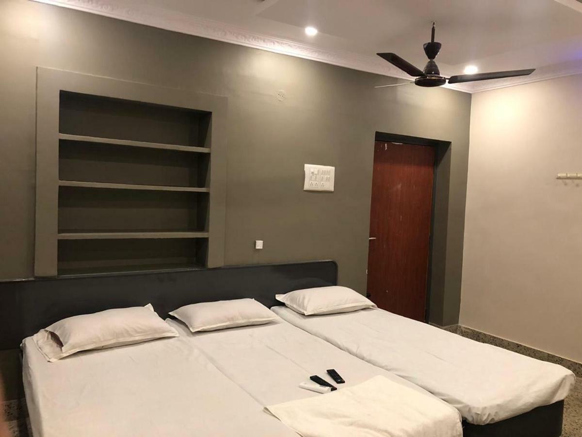 Hotel Akmg Dindigul Kültér fotó